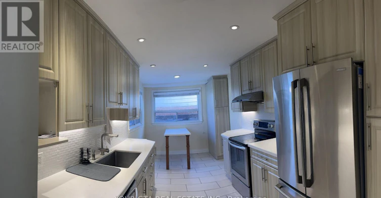 UPPER-1166 Mcbride Avenue, Mississauga, ON, L5C 1M8 - 12
