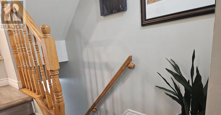 255 Catamount Court, Ottawa, ON, K2M 0A9 - 5