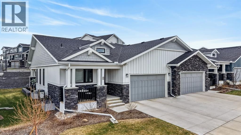 46 Crestridge Bay SW, Calgary, AB, T3B 6H2