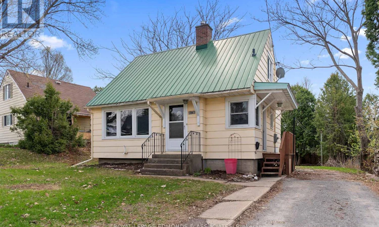 286 Chamberlain Street
