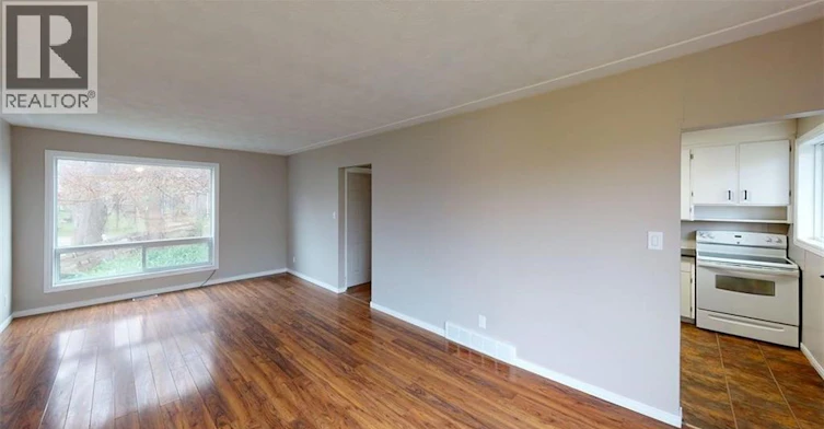 24 Burn Place, Kitchener, ON, N2M 1Y9 - 3