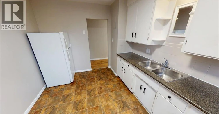 24 Burn Place, Kitchener, ON, N2M 1Y9 - 5
