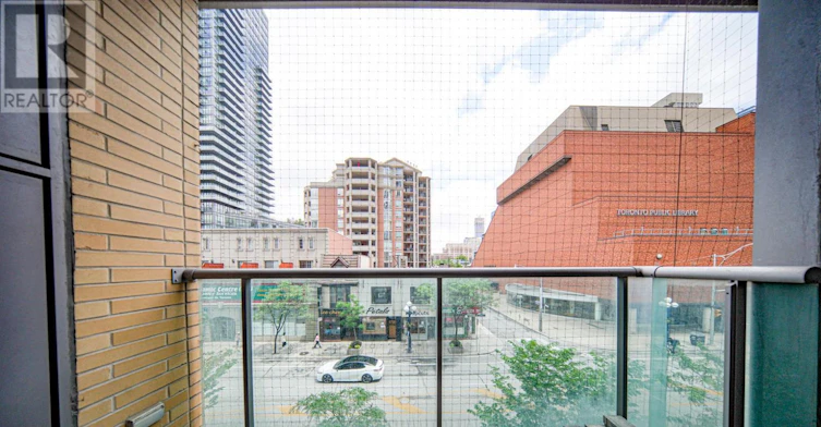 317-18 Yorkville Avenue, Toronto, ON, M4W 3Y8 - 11