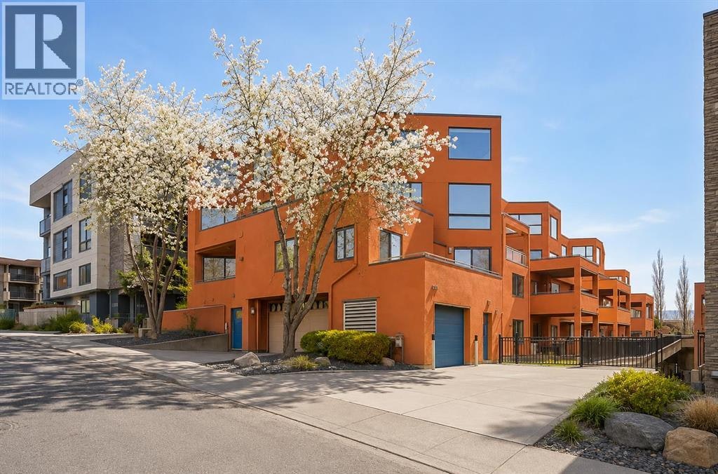 403-718 5 Street NE, Calgary, AB, T2E 3W8