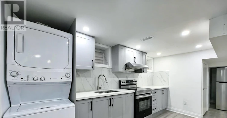 LOWER-181 Maple Avenue, Richmond Hill, ON, L4C 2J2 - 4