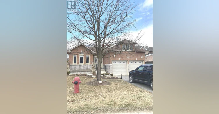 365 Meegan Court, Newmarket, ON, L3X 2B7