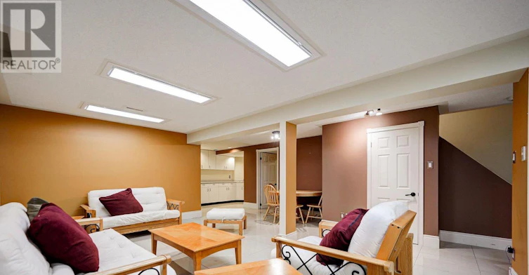 BSMT-4450 Mayflower Drive, Mississauga, ON, L5R 1S6 - 5