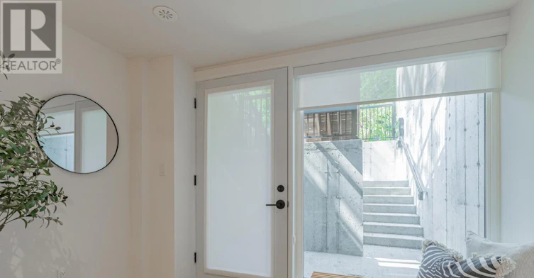 A-57 Harriet Street, Toronto, ON, M4L 2G1 - 21