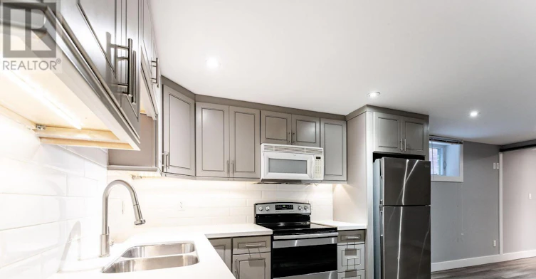 BASEMENT-2 Hyde Avenue, Toronto, ON, M6M 1J3 - 16