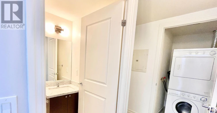 904-111 Upper Duke Crescent, Markham, ON, L6G 0C8 - 14