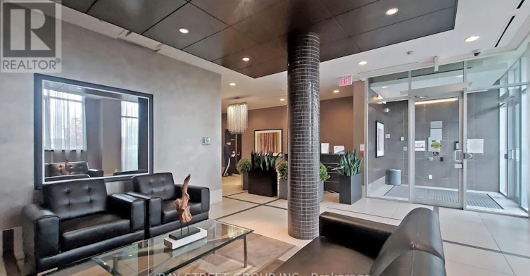 904-111 Upper Duke Crescent, Markham, ON, L6G 0C8 - 5