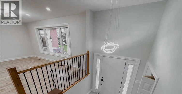 UPPER-15 Westchester Place, Kitchener, ON, N2B 3M6 - 14