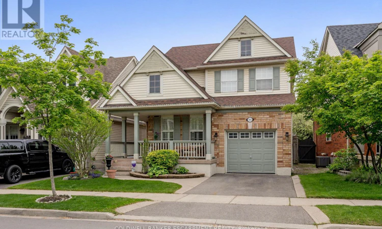 593 Caverhill Crescent