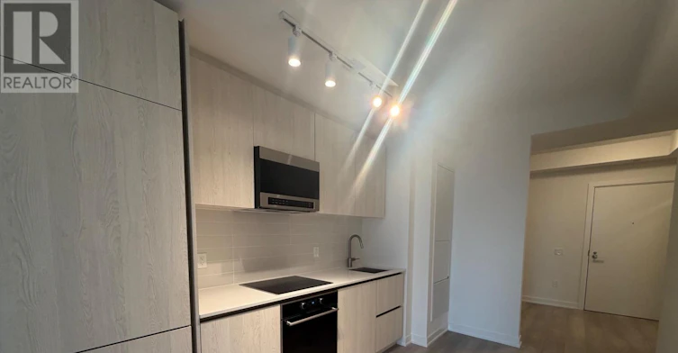 2203S-110 Broadway Avenue, Toronto, ON, M4P 1V7 - 2