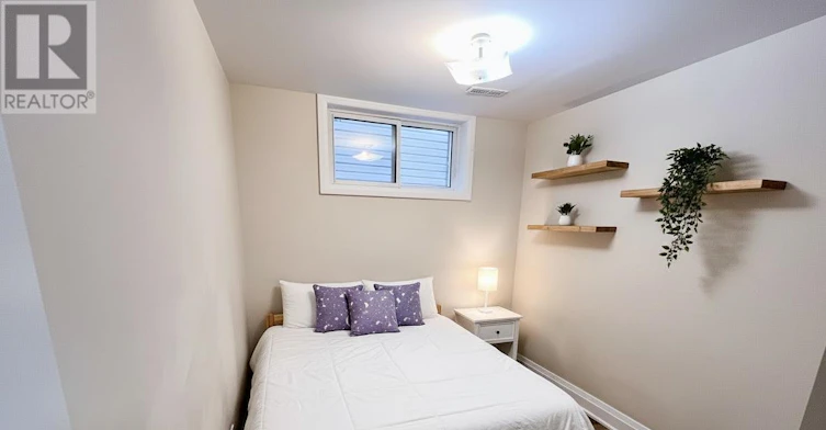 LOWER-564 Blackthorn Avenue, Toronto, ON, M6M 3C8 - 10
