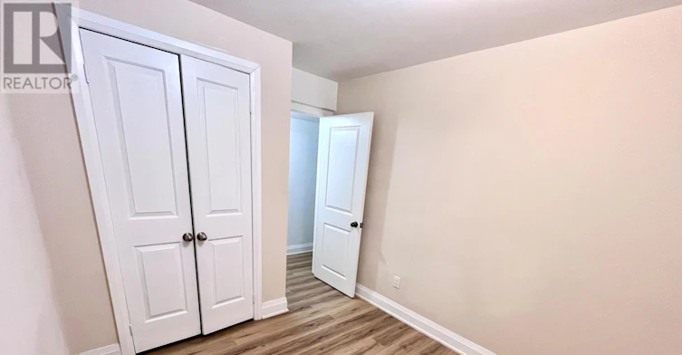 LOWER-564 Blackthorn Avenue, Toronto, ON, M6M 3C8 - 14