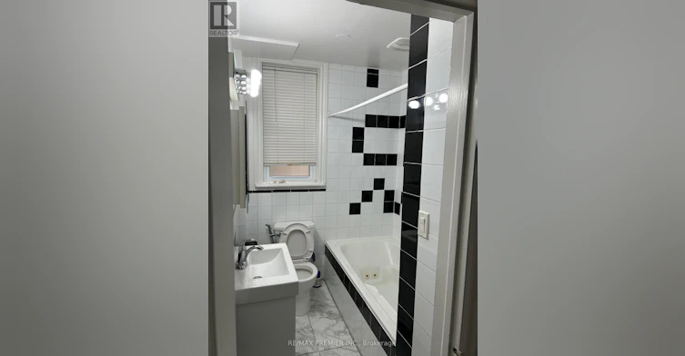 LOWER-9 Bracebridge Avenue, Toronto, ON, M4C 2X6 - 8