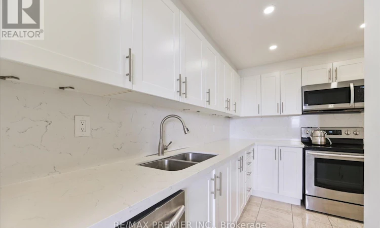 716-80 Grandravine Drive