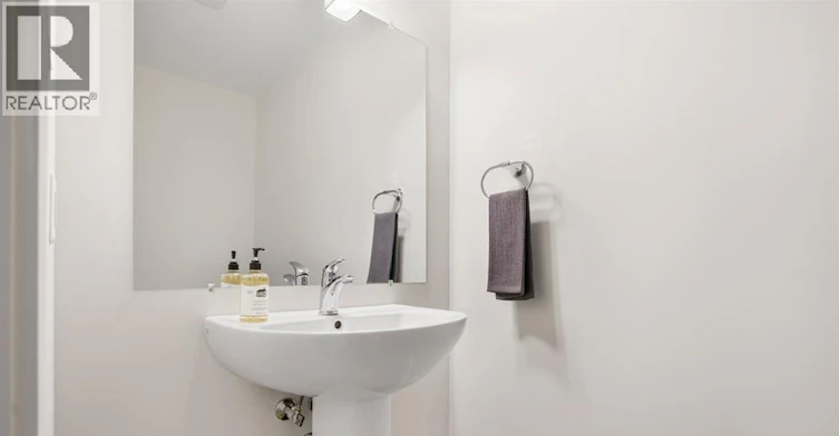 40 Magnolia Lane, Barrie, ON, N7M 0W7 - 7