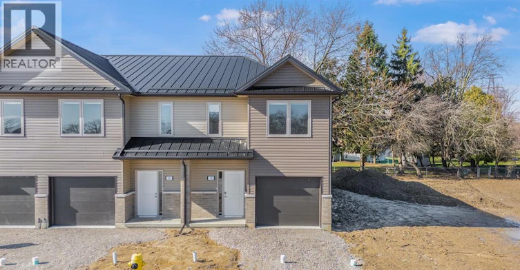 40 Magnolia Lane, Barrie, ON, N7M 0W7 - 2