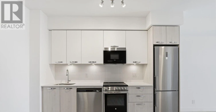 711-75 James Street S, Hamilton, ON, L8P 2Y9 - 2