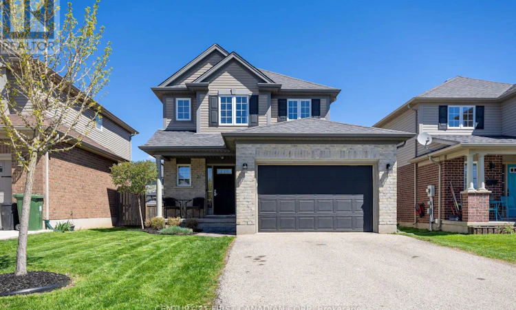 21 Pear Tree Avenue