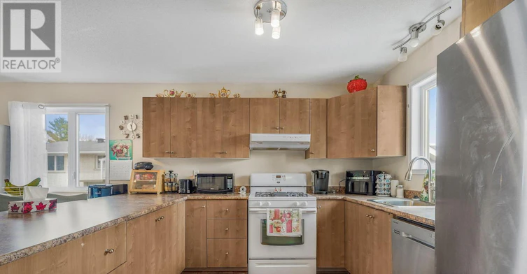 786 Lawrence Street, Clarence-Rockland, ON, K4K 1C5 - 4