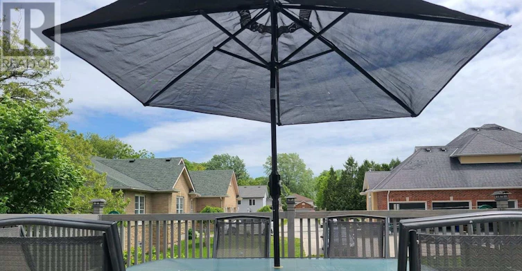 MAIN-8001 Woodsview Crescent, Niagara Falls, ON, L2H 3E9 - 12