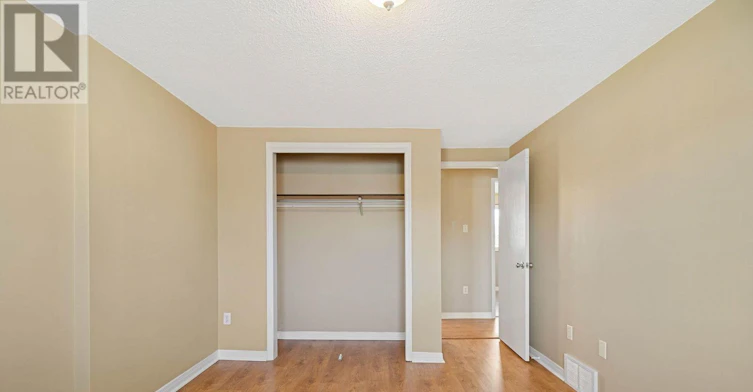 18 Julie Drive, Thorold, ON, L2V 4L5 - 9