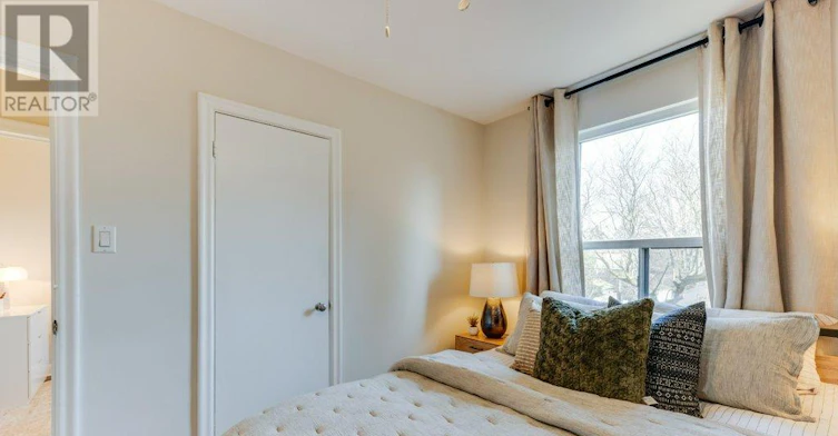 UPPER-225 Woodville Avenue, Toronto, ON, M4J 2R4 - 27