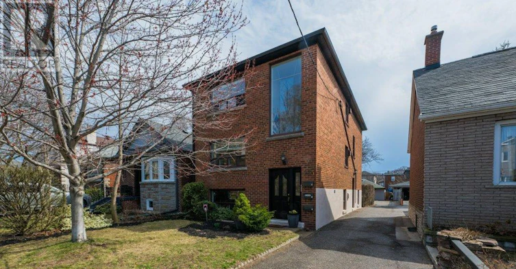 UPPER-225 Woodville Avenue, Toronto, ON, M4J 2R4 - 41
