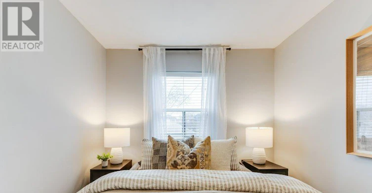 MAIN-225 Woodville Avenue, Toronto, ON, M4J 2R4 - 26