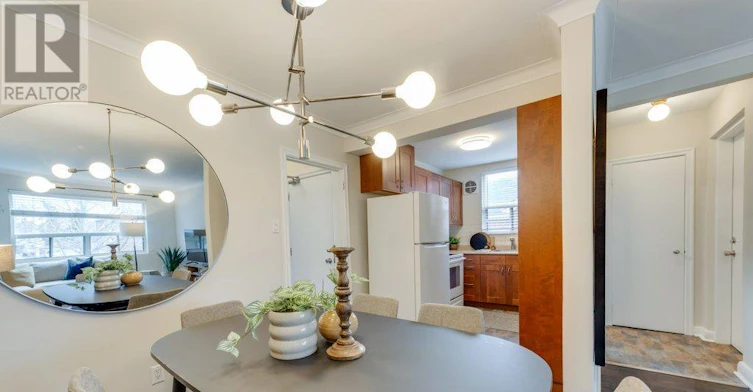 MAIN-225 Woodville Avenue, Toronto, ON, M4J 2R4 - 9