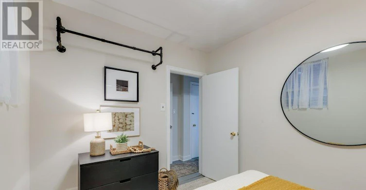 LOWER-225 Woodville Avenue, Toronto, ON, M4J 2R4 - 24