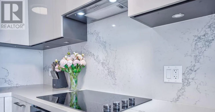 2701-8 Water Walk Drive, Markham, ON, L3R 6L4 - 18