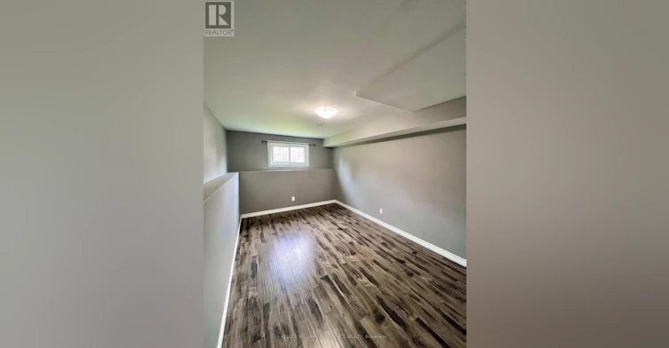 LOWER-16 Herrell Avenue, Barrie, ON, L4N 6T5 - 9