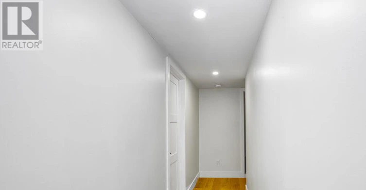 LOWER-325 Perth Avenue, Toronto, ON, M6P 3X9 - 8
