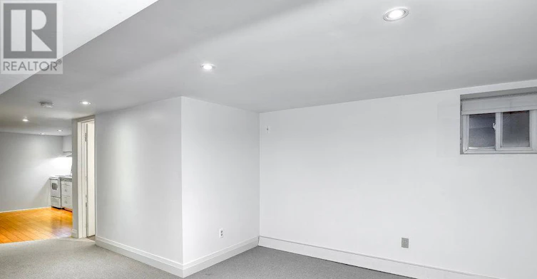 LOWER-325 Perth Avenue, Toronto, ON, M6P 3X9 - 19