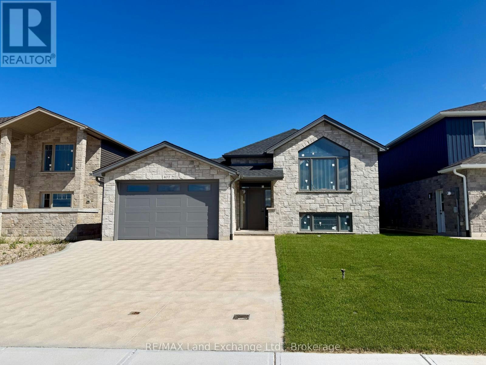 477 Northport Drive, Saugeen Shores, ON, N0H 2C8