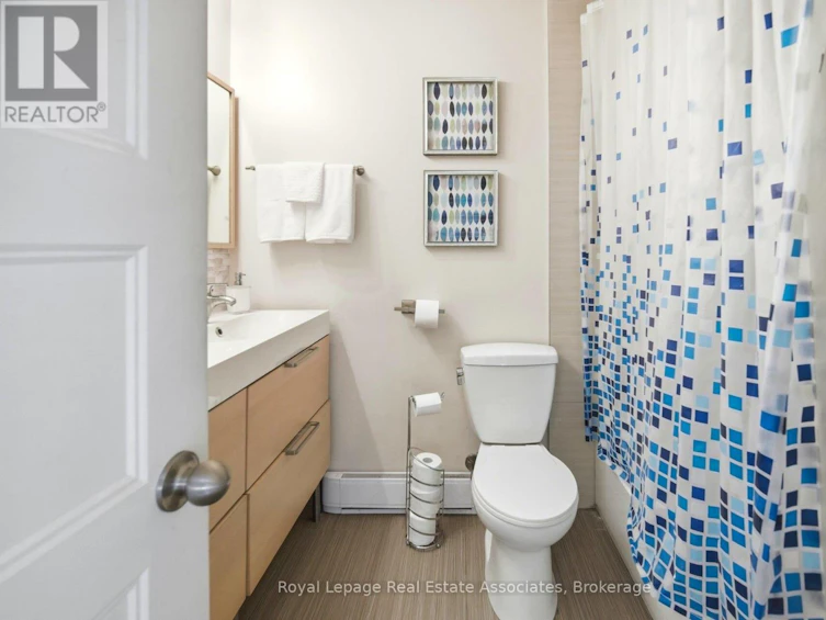 222-1055 Dundas Street E, Mississauga, ON, L4Y 3X6 - 25