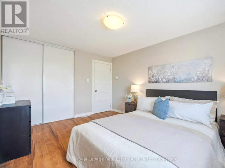 222-1055 Dundas Street E, Mississauga, ON, L4Y 3X6 - 21