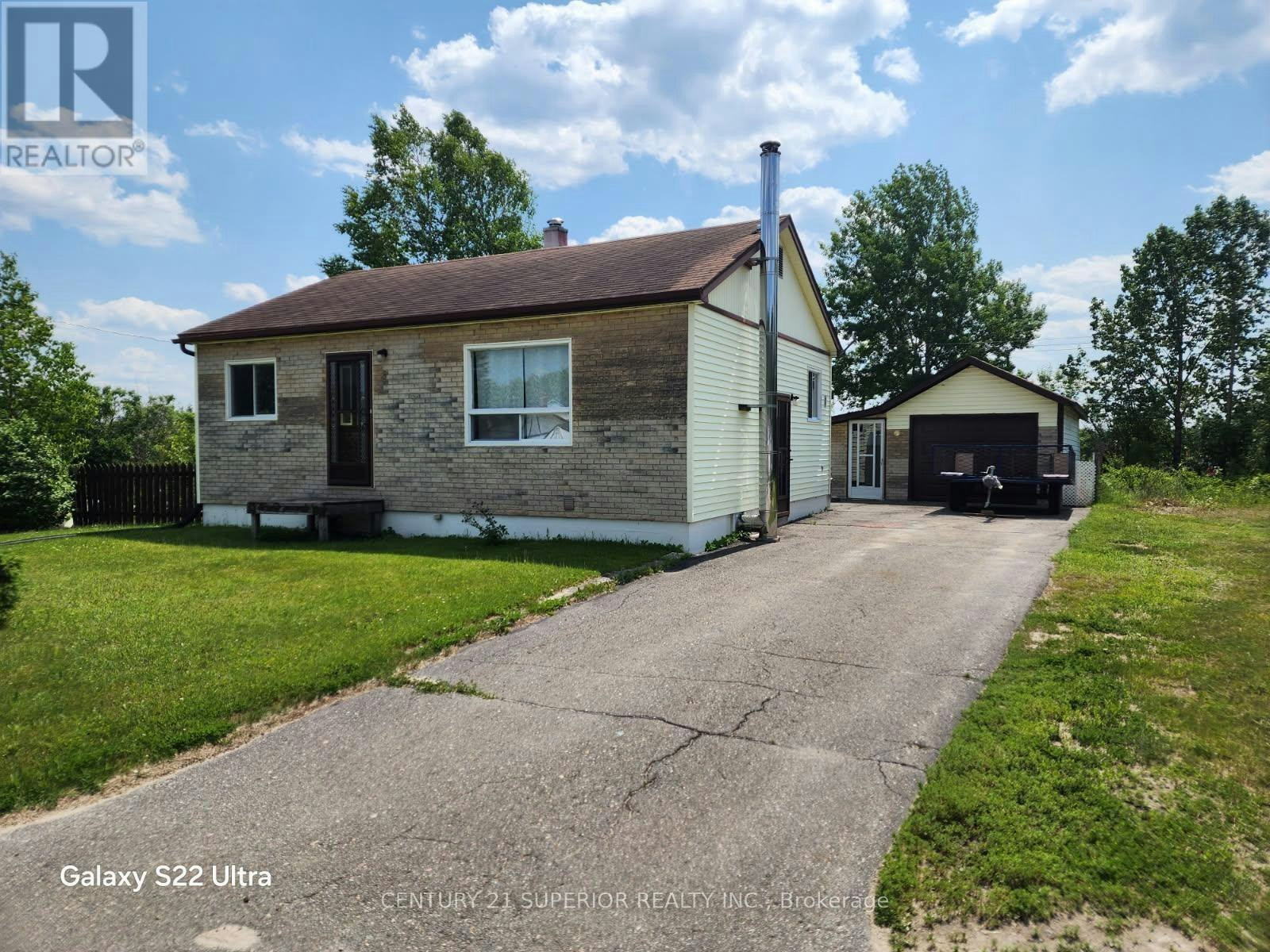6 Kinglet Place, Manitouwadge, ON, P0T 2C0