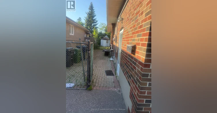 BSMT-62 Lombardy Crescent, Toronto, ON, M1K 4N9 - 2