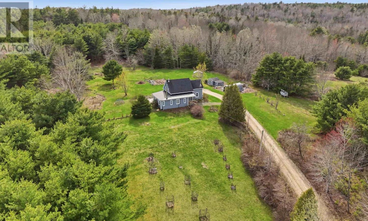2557 Cornwall Road Road