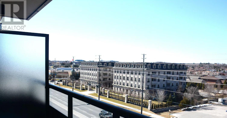 721-25 Water Walk Drive, Markham, ON, L6G 0G3 - 4