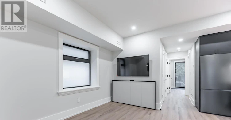 MAIN-594 Concord Avenue, Toronto, ON, M6H 2R1 - 15