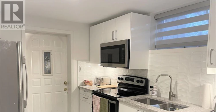 1023 Robarts Road, Oakville, ON, L6H 2B2