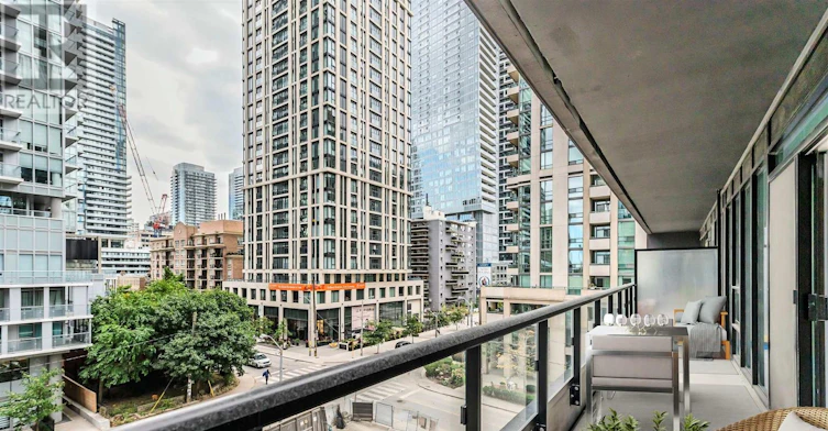 202-223 Redpath Avenue, Toronto, ON, M4P 0E8 - 16