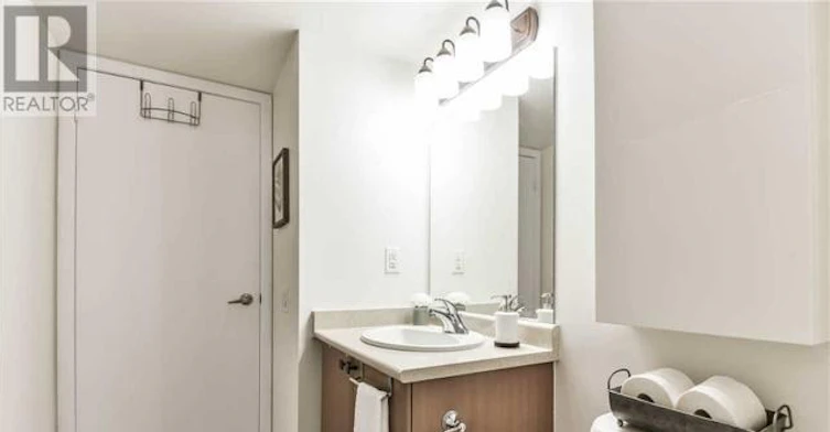 331-525 Wilson Avenue, Toronto, ON, M3H 0A7 - 8