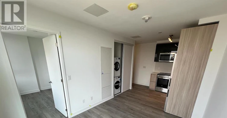 1102-3100 Keele Street, Toronto, ON, M3M 0E1 - 3
